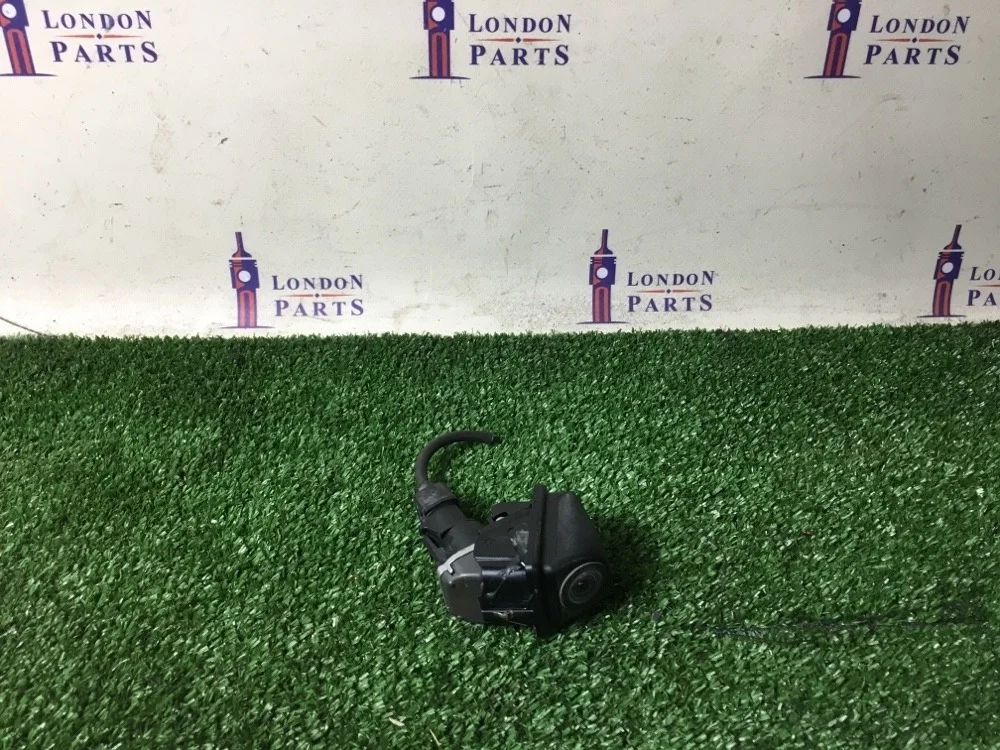 Камера заднего вида BMW F10