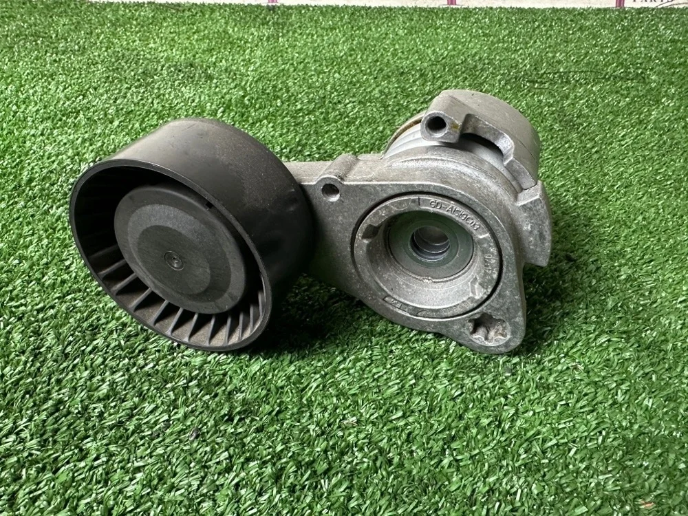 Натяжитель ремня BMW 530i F10