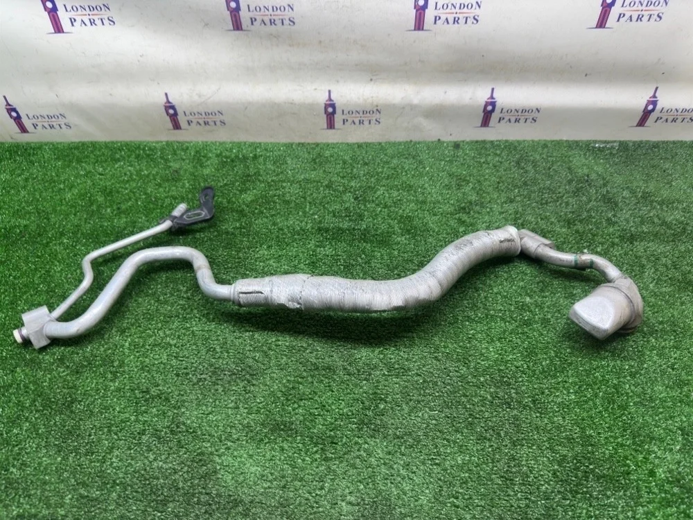 Шланг кондиционера BMW X3 .0si E83