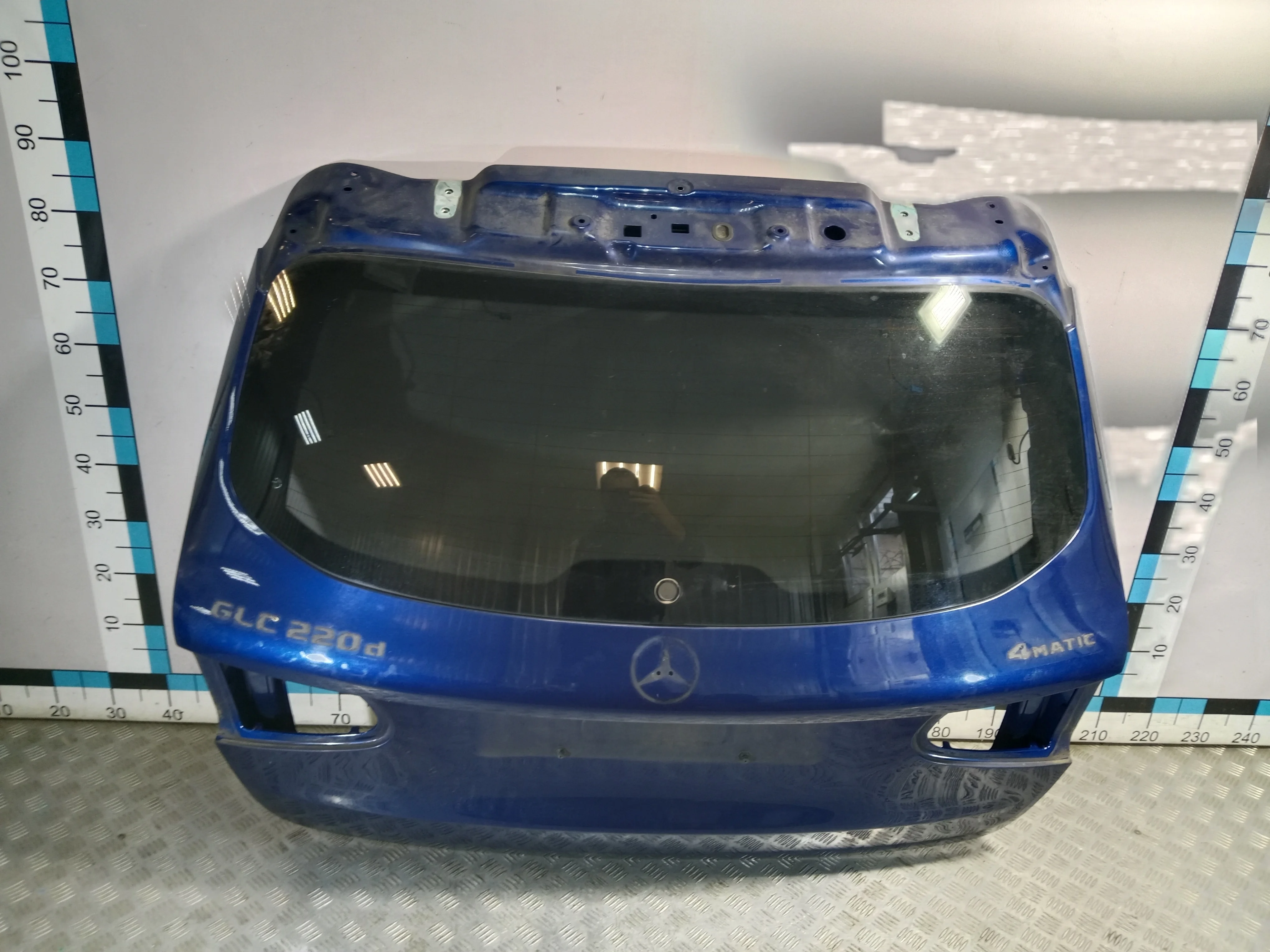 [Б/У] Дверь багажника Mercedes GLC X253 - Стекло продается отдельно [Код: 00425695 ]