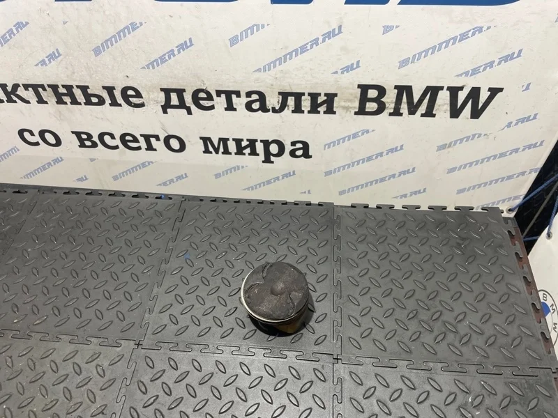 Поршень BMW 11257558528 E90 N52