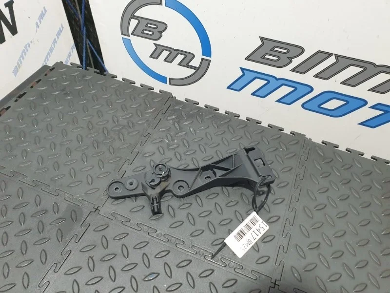Кронштейн троса капота BMW 330i 2017 51437326365 F30 B46B20B