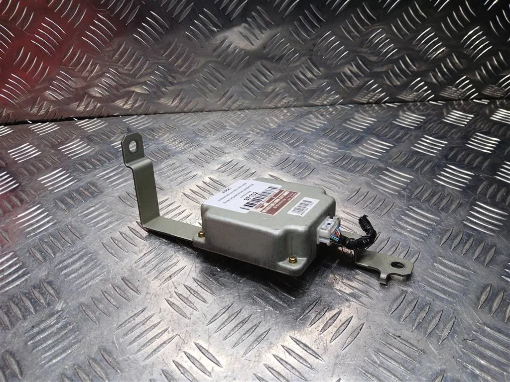 Блок управления полным приводом NISSAN MURANO Z50