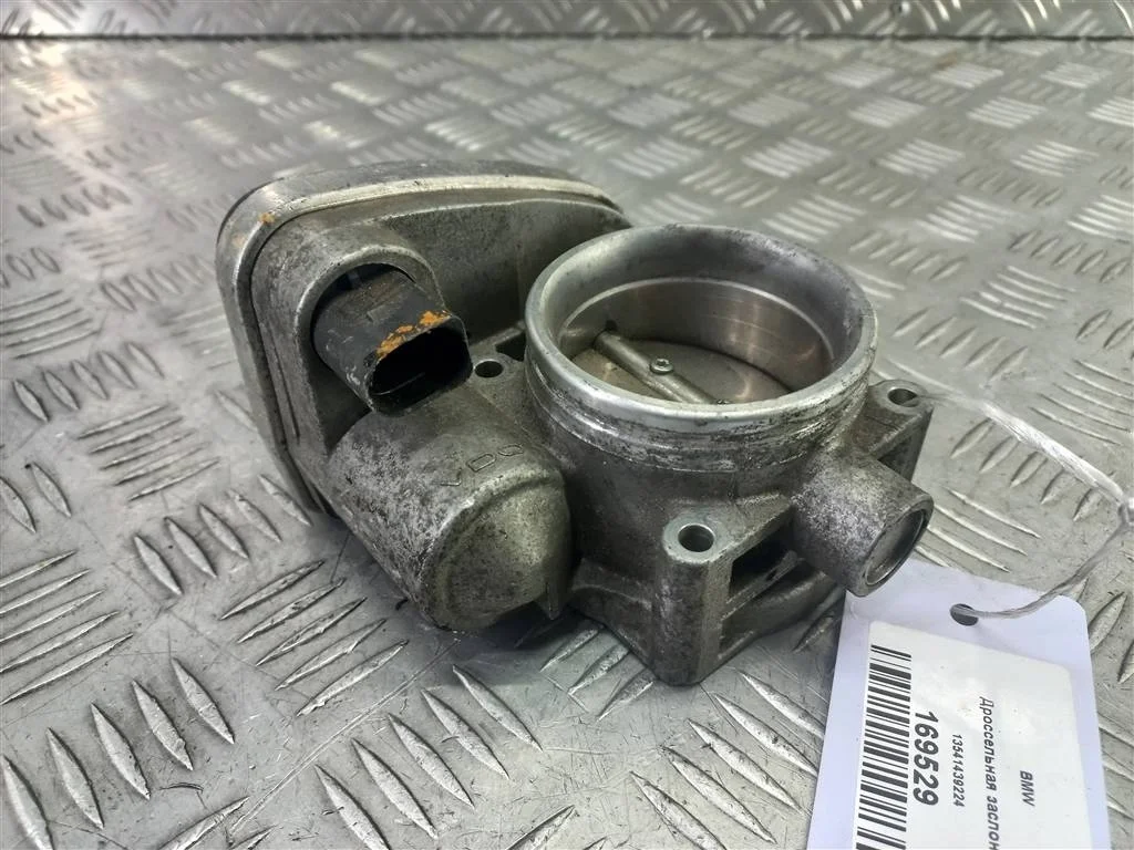 Дроссельная заслонка BMW