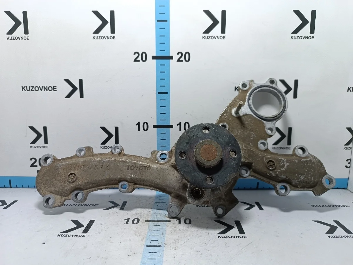 Насос водяной (помпа) Toyota Highlander 2013 XU40