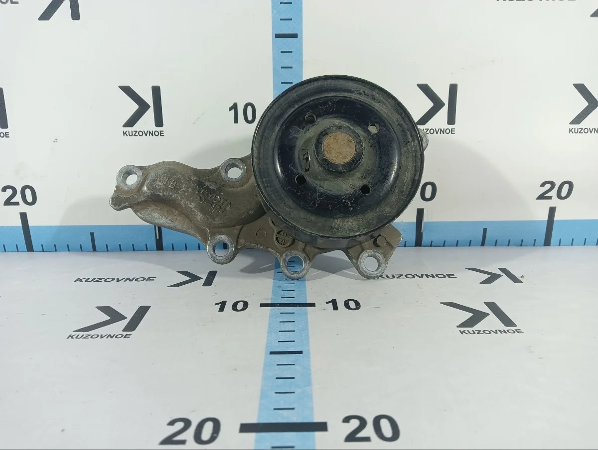 Насос водяной (помпа) Toyota Camry 2013 XV50