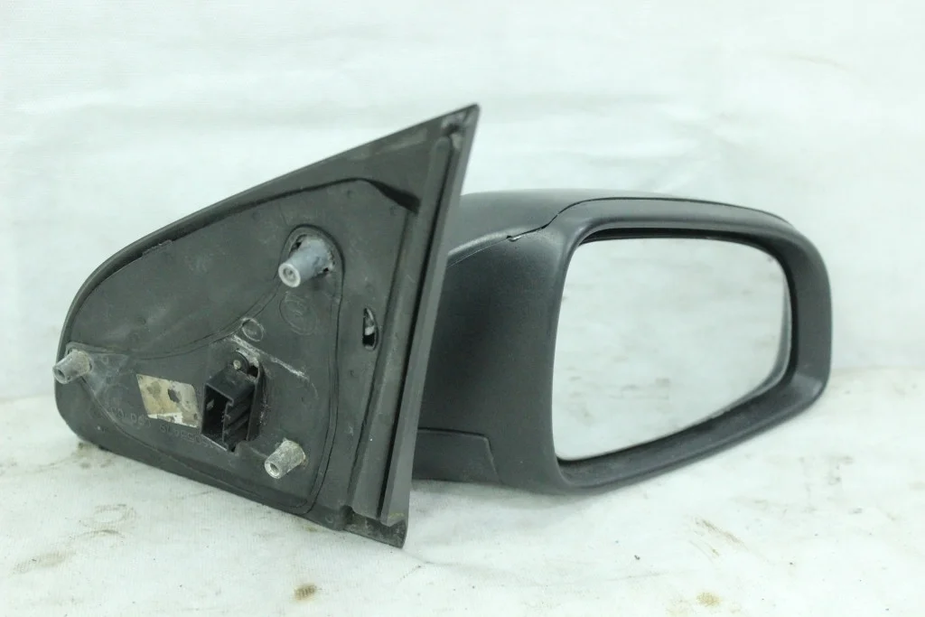 Зеркало узкое правое 4,5 дв. Opel Astra H ЗР100