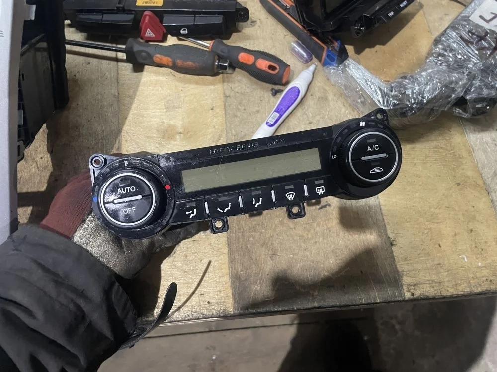 блок управления климатом kia ceed ed