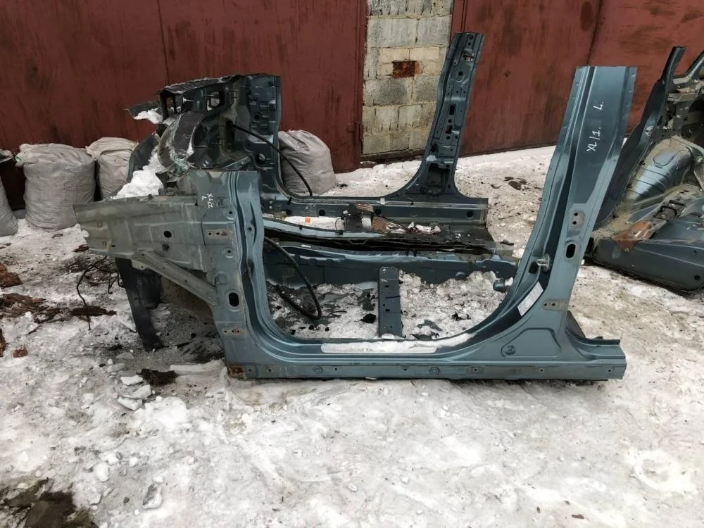 Порог Mitsubishi Outlander XL 2007 5253B775 CW 6B31-0-70L, левый