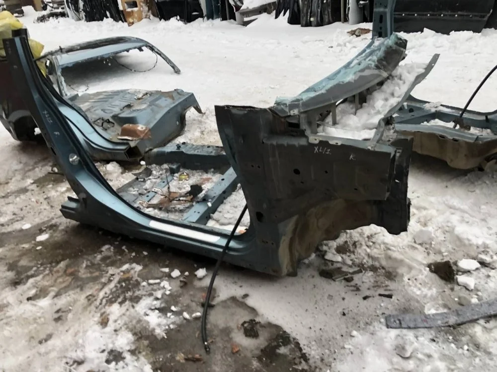 Порог Mitsubishi Outlander XL 2007 5253B776 CW 6B31-0-70L, правый