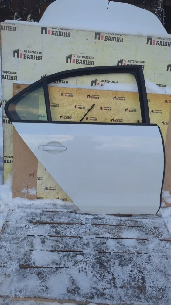 Дверь Volkswagen Jetta 2018 5C6833056E 6 CWVA, задняя правая