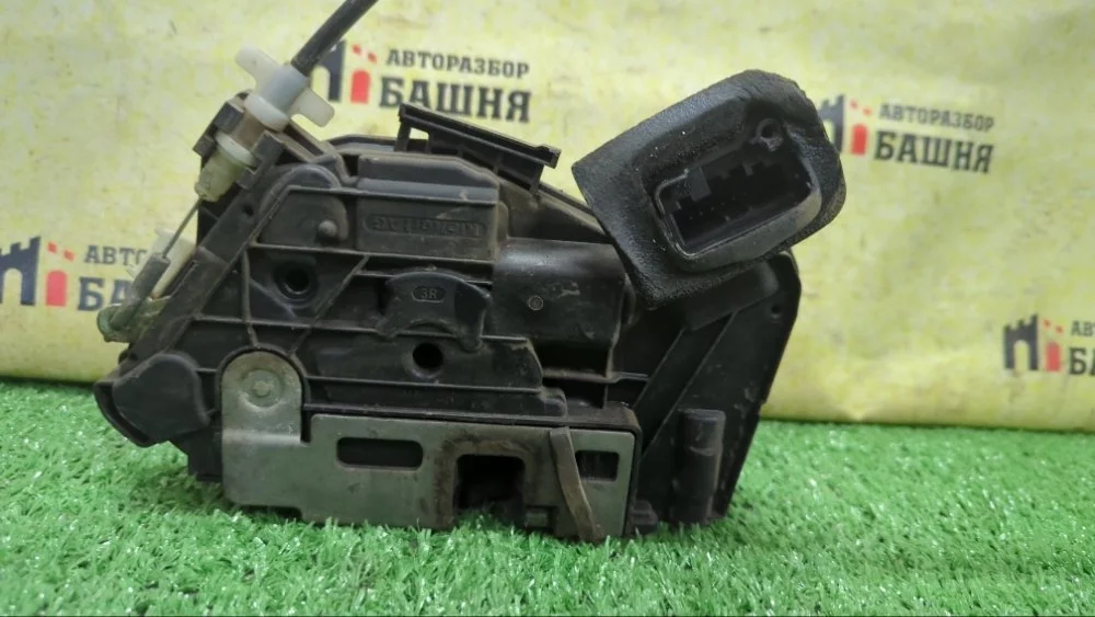 Замок двери Volkswagen Jetta 2018 5K1837016E 6 CWVA, передний правый