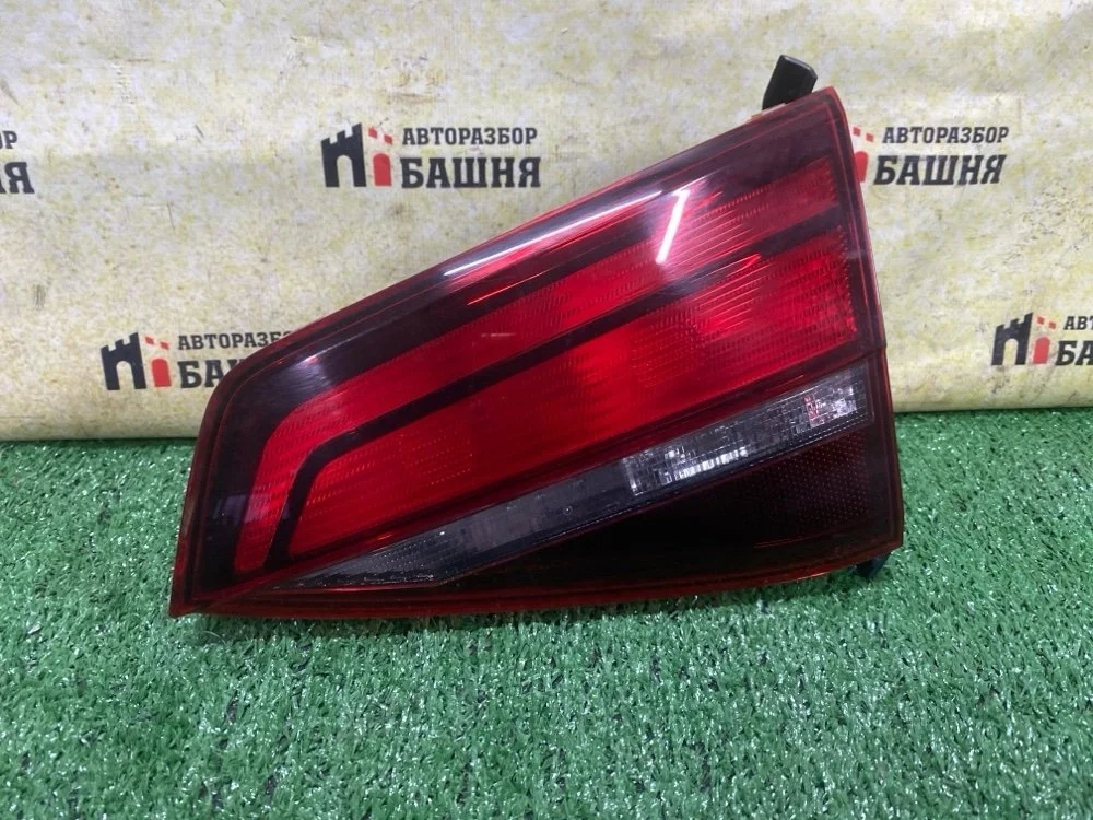 Фонарь внутренний Volkswagen Jetta 2018 5C6945094K 6 CWVA, правый