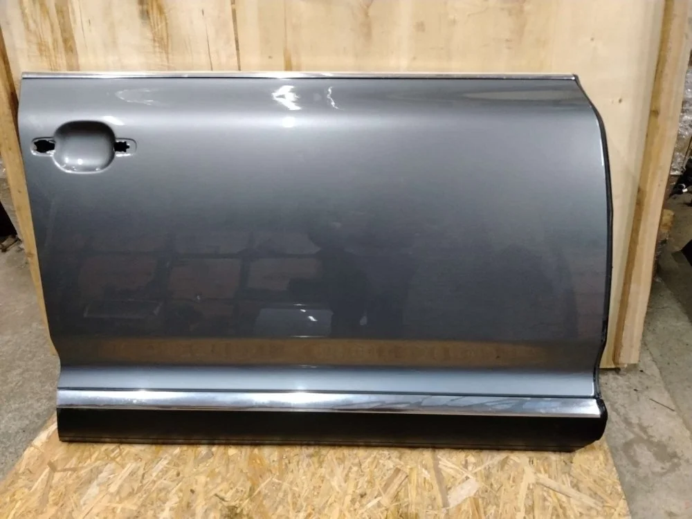 Дверь Volkswagen Touareg 2004 7L0831056L GP AXQ, передняя правая