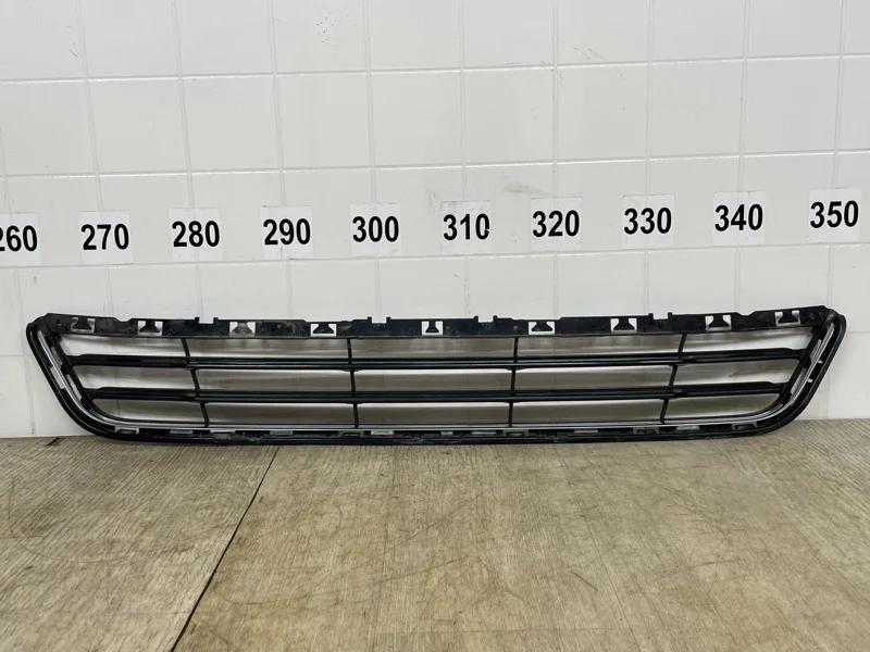 РЕШЕТКА БАМПЕРА Ford Mondeo 5 2015 2016 2017 2018 2019 2020 1862056, передняя