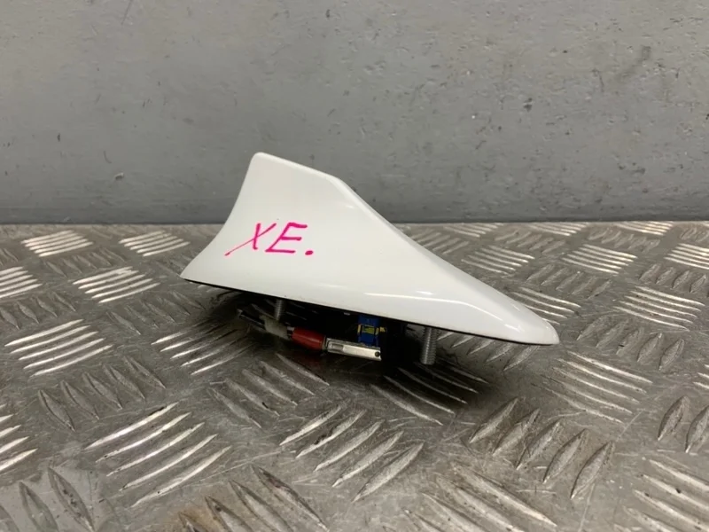 Антенна Jaguar XE X760