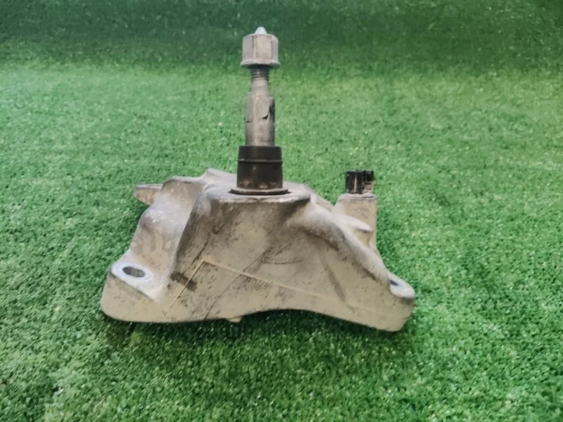 Кронштейн кпп Renault Scenic 2007