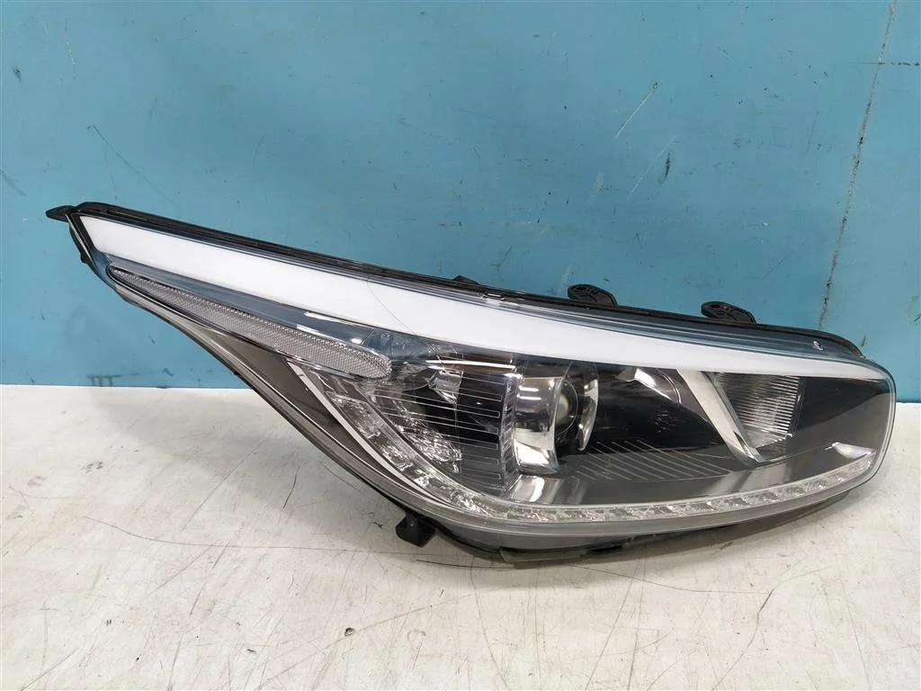 фара Kia Ceed 2 JD 2012-2015