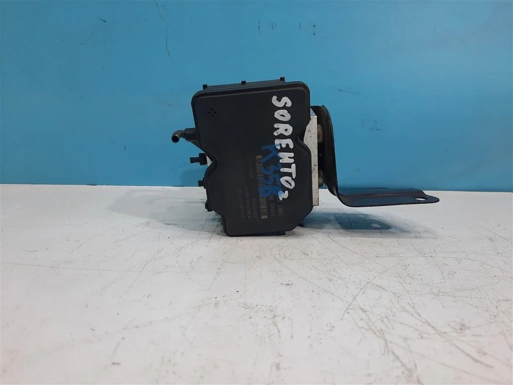 блок abs Kia Sorento 2 XM 2009-2012 2010