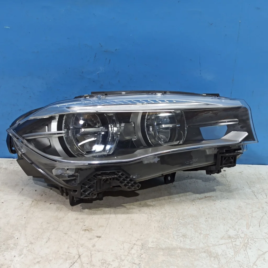 фара BMW X5 F15 2013-2018