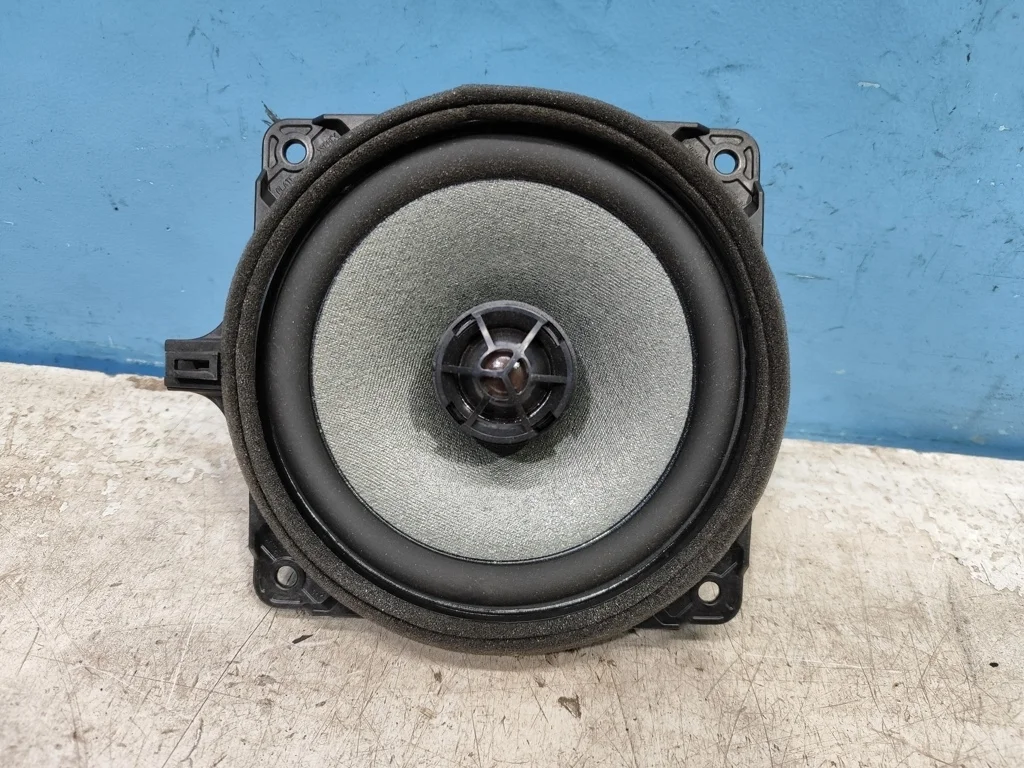 динамик Hyundai Santa Fe 3 DM 2012-2016 31.01.2013