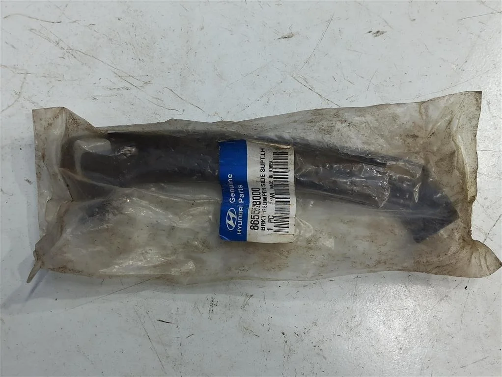 кронштейн переднего бампера Santa Fe 2 CM 2005-2010 Santa Fe 2 CM 2009-2012