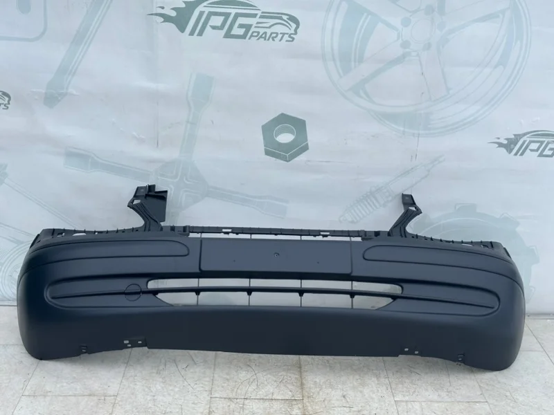 Бампер передний Mercedes-benz Vito W639