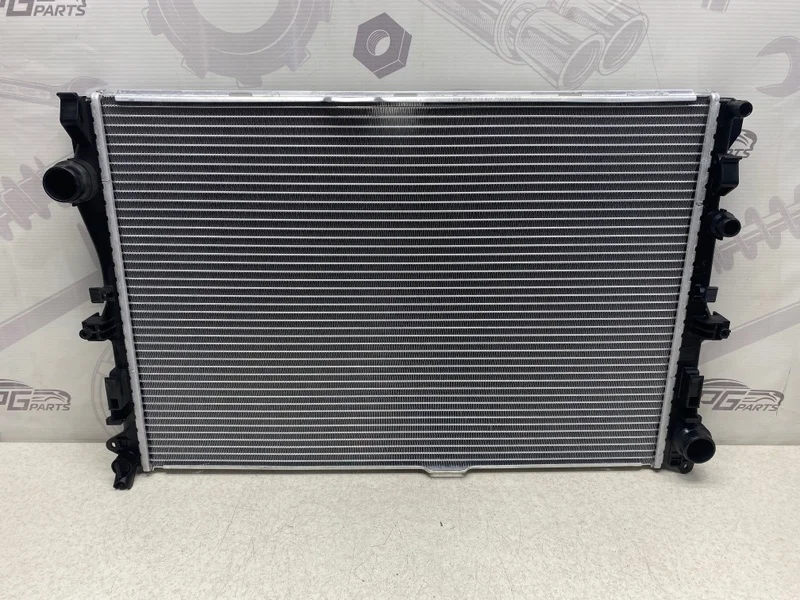 Радиатор основной Mercedes-benz W213