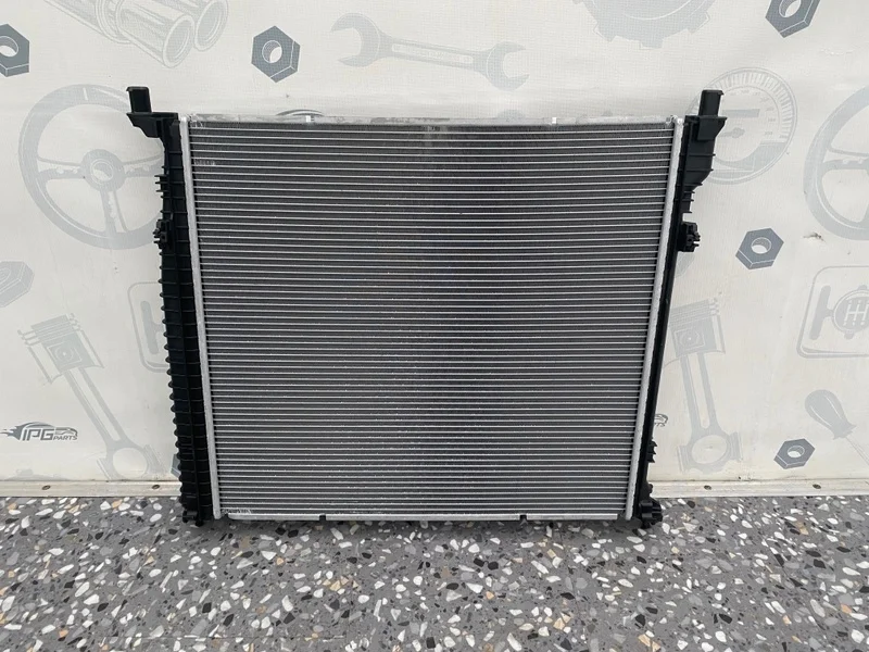 Радиатор основной Mercedes-benz ML W166