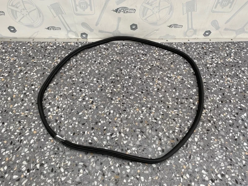 Уплотнитель проема задней двери BMW 3 F30