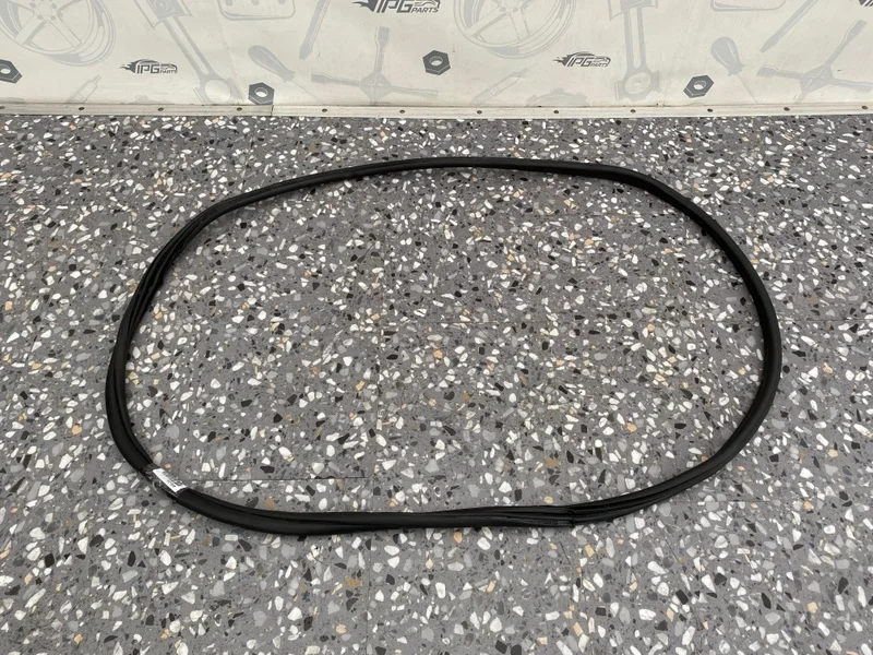 Уплотнитель проема задней двери BMW 3 F30