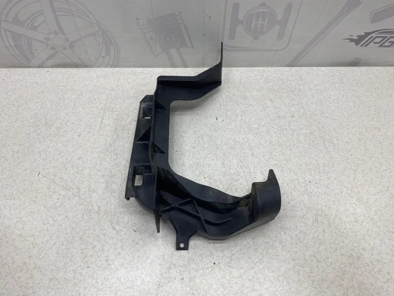 Кронштейн заднего бампера правый Mercedes-benz GL 2007 X164