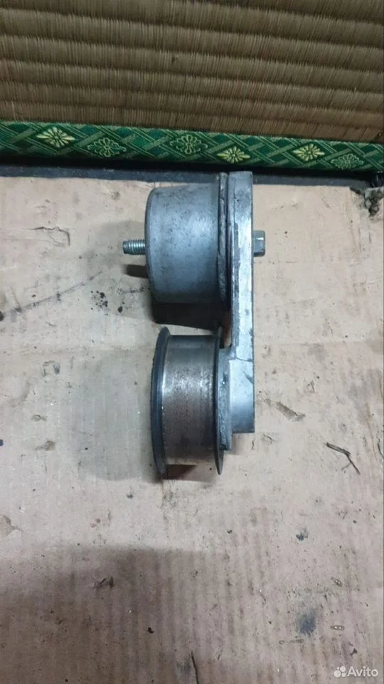 Ролик натяжной обводной инфинити fx35 fx37 s51