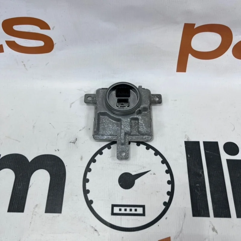 Блок розжига ксенона Audi Q3 2014 8U