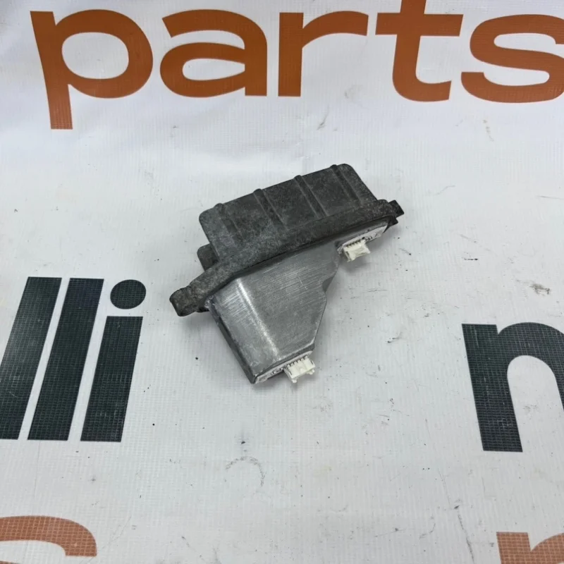 Фара дхо Audi Q3 2014 8U