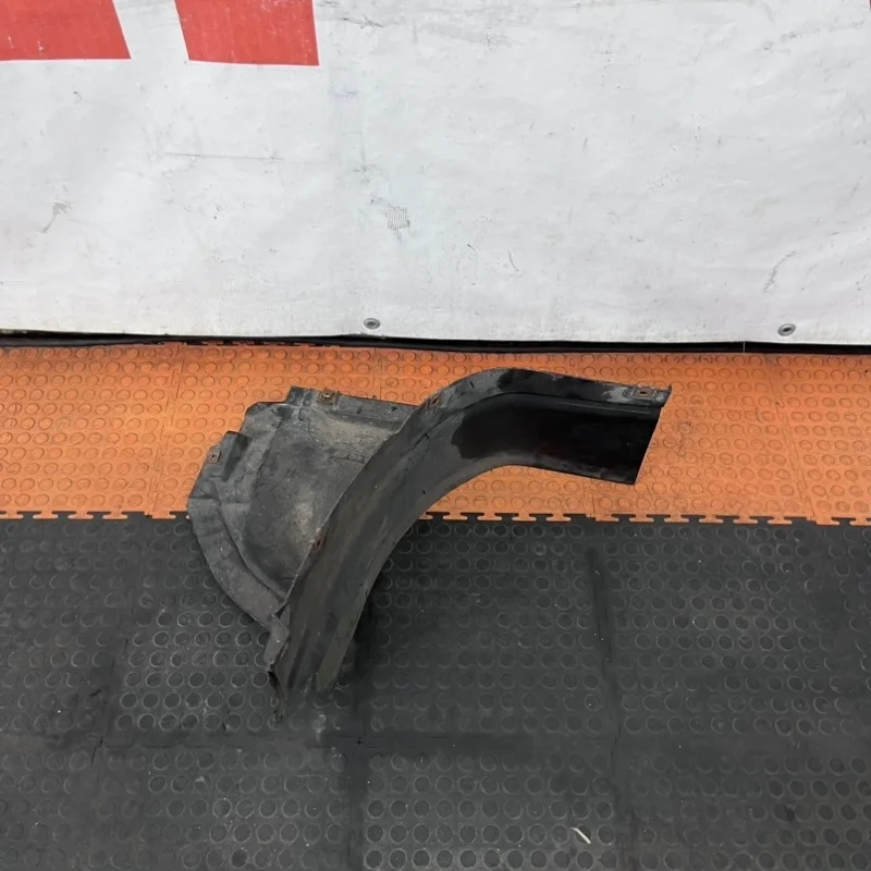 Брызговик Audi Q3 2014 8U