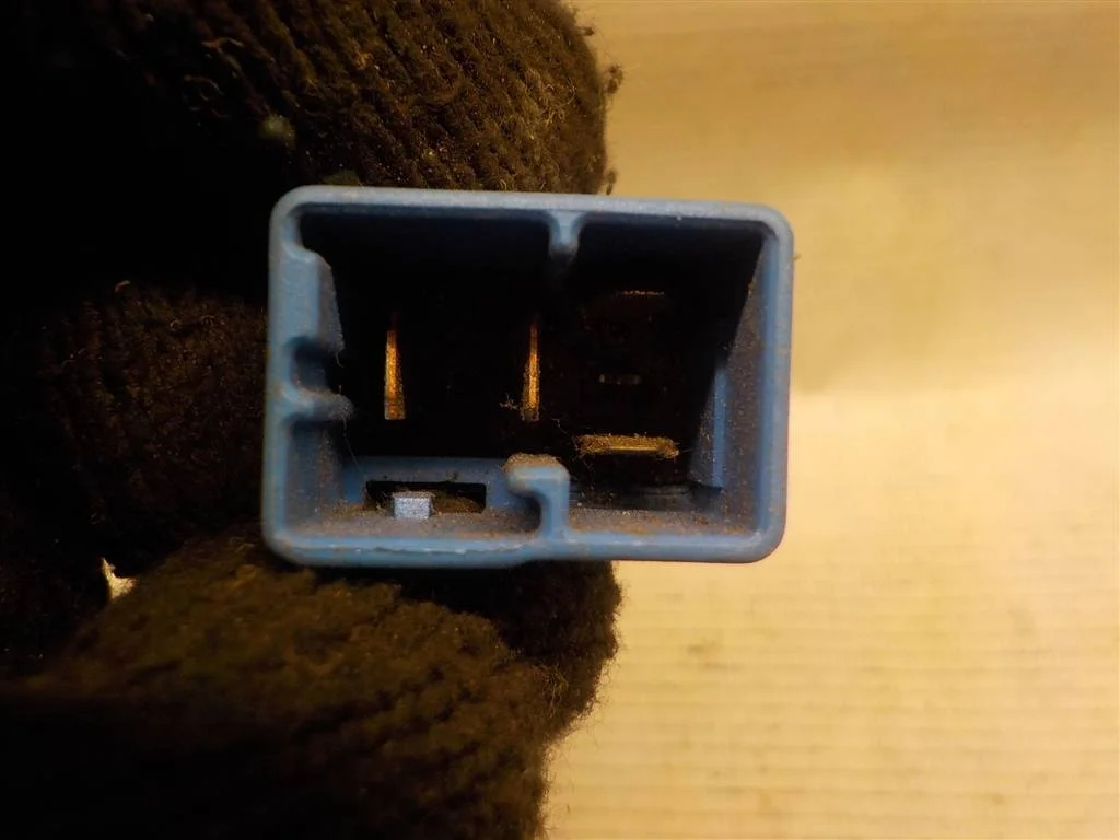 Реле Nissan Almera N16 (2000—2003)