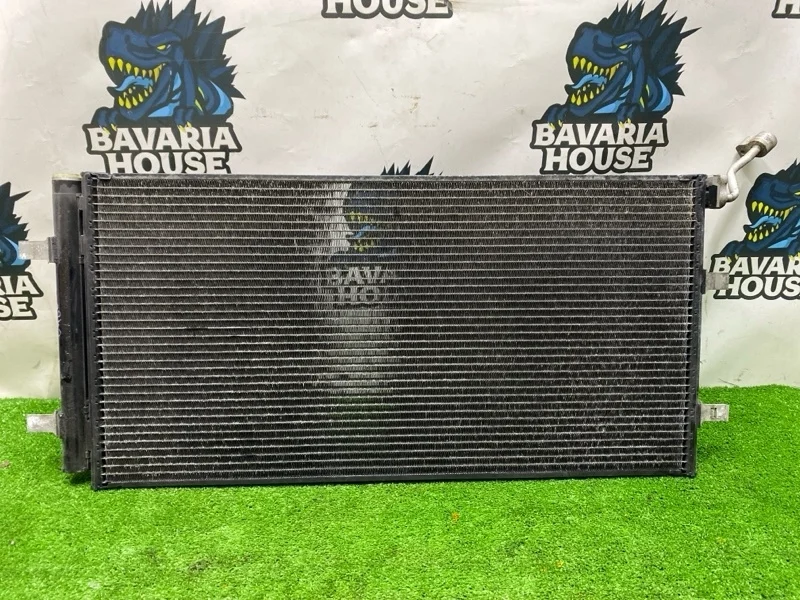 Радиатор кондиционера Audi Q5 2010 8K0260403AF 8R CDN