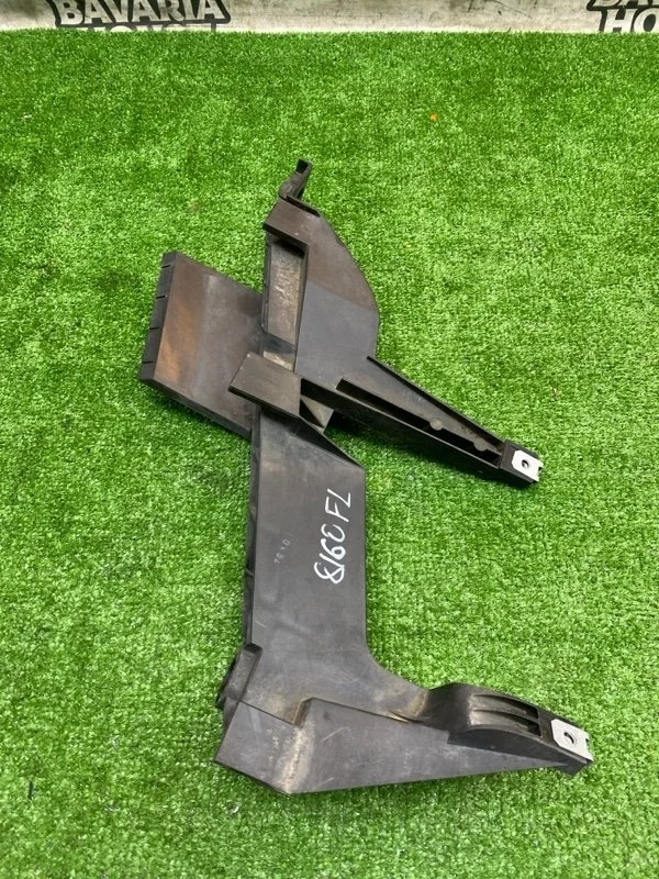 Кронштейн фары левой BMW X3 2005 63126939199 E83 M54B25