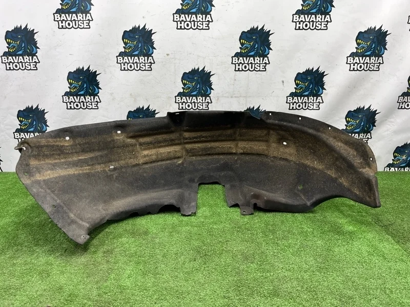 Подкрылок задний левый Audi Q5 2010 8R0810171C 8R CDN