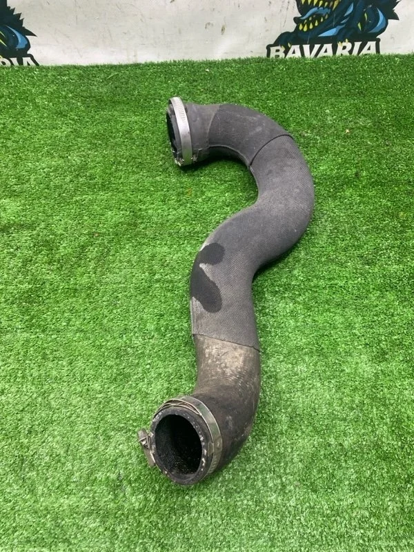 Патрубок интеркулера Audi A5 2014 8K0145738M 8T CDN