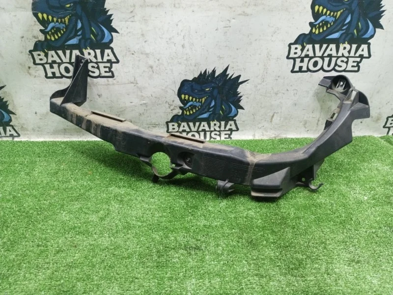 Кронштейн фары левой BMW 3 2011 51647138401 E90 N53B30A