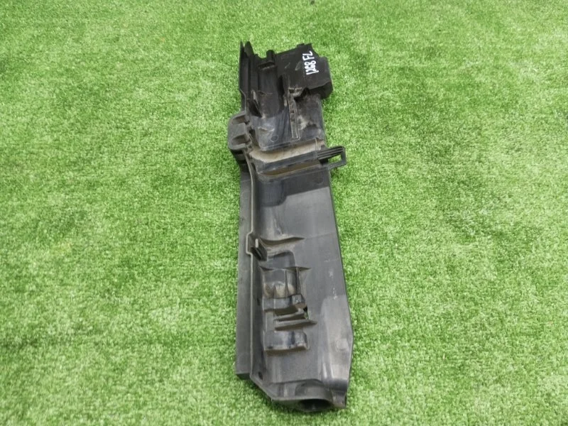 Кронштейн радиатора левый BMW 3 2011 17107524912 E90 N53B30A