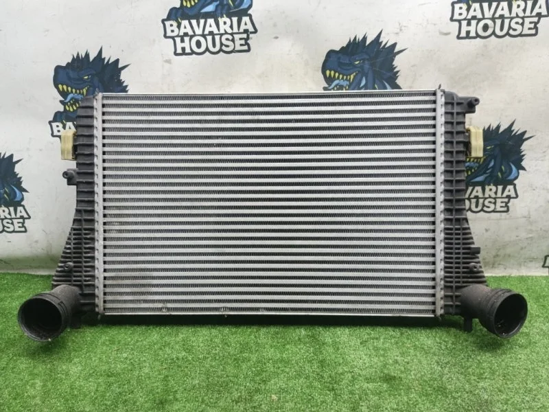 Интеркулер volkswagen Tiguan 2008 3C0145805R 5N1 CAWA