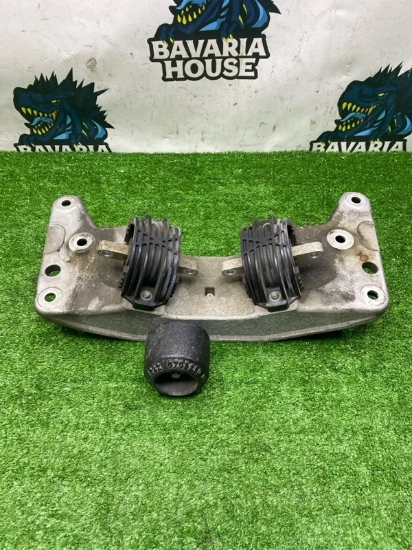 Кронштейн КПП BMW 5 2010 22326775907 F10 N52B30AF