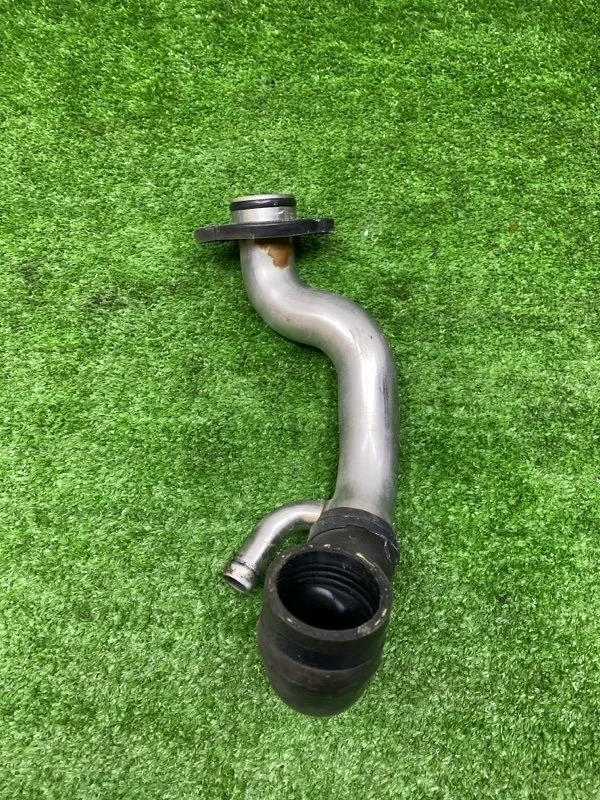 Трубка системы охлаждения BMW 5 2010 11537581873 F10 N52B30AF