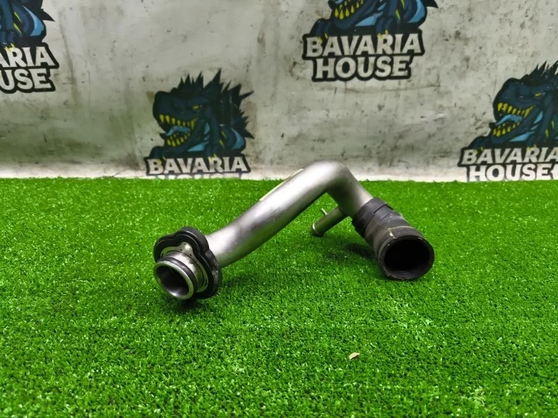 Патрубок системы охлаждения BMW 1 2008 11537516414 E87 N52B30AF