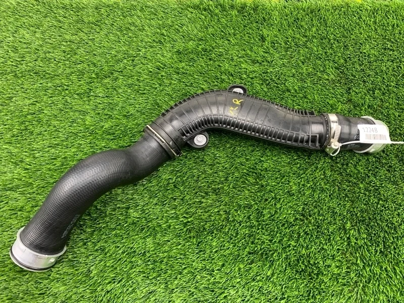 Патрубок интеркулера Audi A3 2011 1K0145840R 8P CAX 1.4T