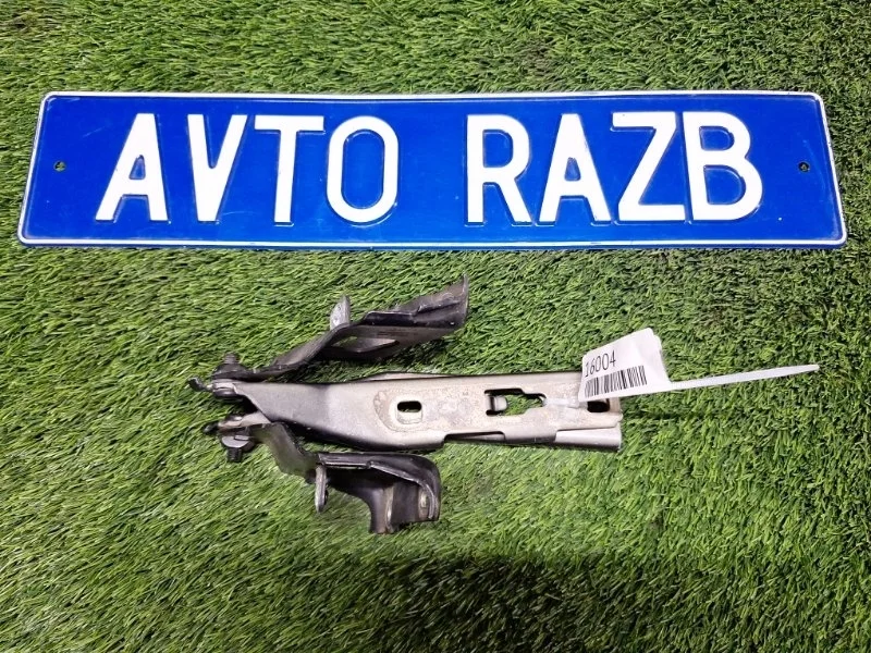 Петля капота Audi A4 2009 8K0823301D B8 CDH 1.8T