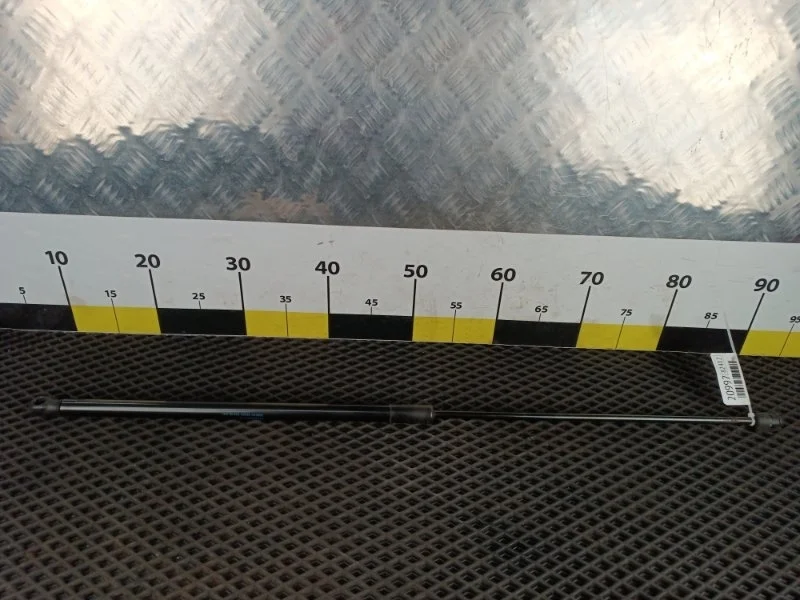 Амортизатор капота Audi A5 2010 8T0823359 8T CDNC 2.0T, передний